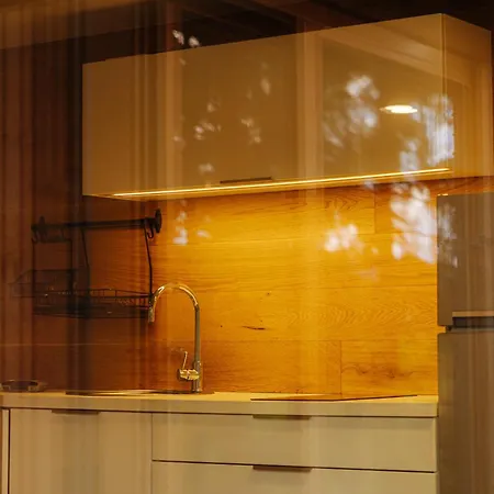 Gozdne Va Vrti Kostel