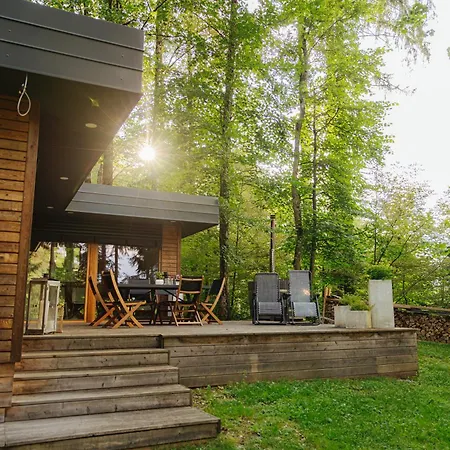 Luxe tent Gozdne Va Vrti *