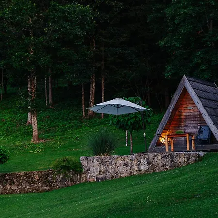 Glamping Gozdne Va Vrti