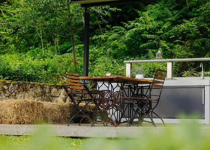 Gozdne Va Vrti Роскошный шатер