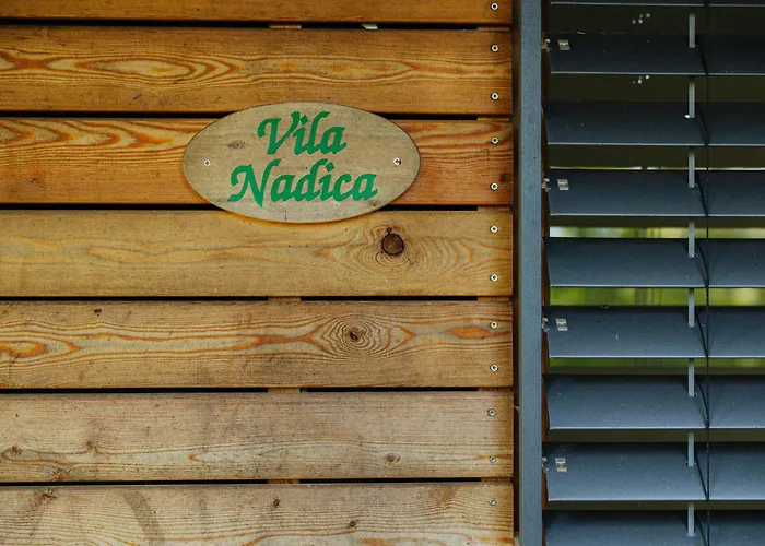 Tente de luxe Gozdne Va Vrti