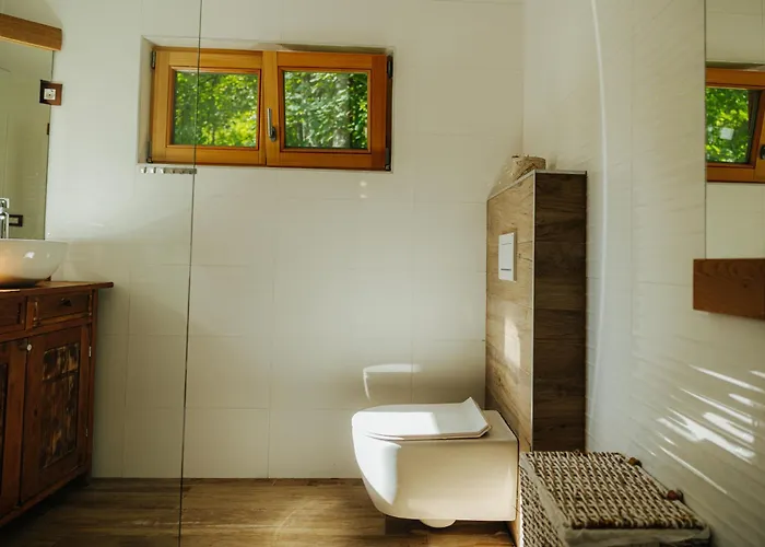 Gozdne Va Vrti Роскошный шатер