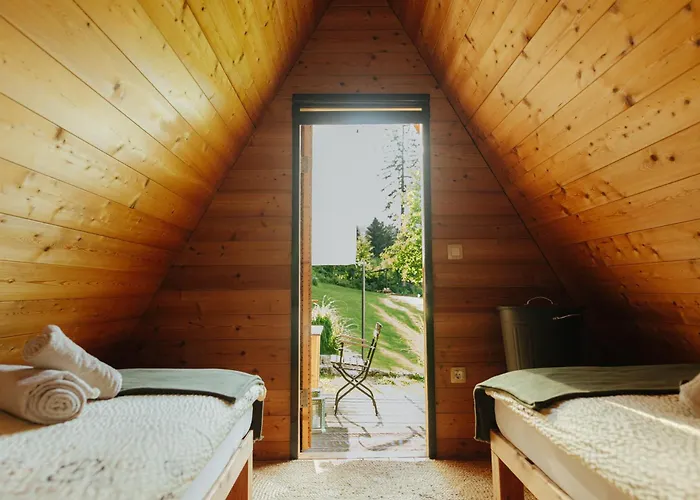 Tente de luxe Gozdne Va Vrti *